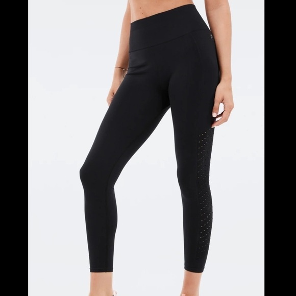 Fabletics Sync High-Waisted Perforated 7/8 Leggings size small - Picture 13 of 13